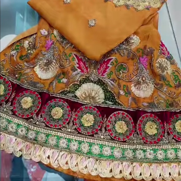 Fancy dress - Picture 4 of 4